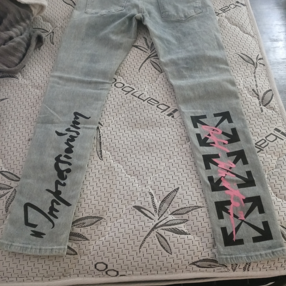 Off White Jeans